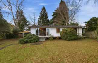 4 Irwin Place, Kinloch