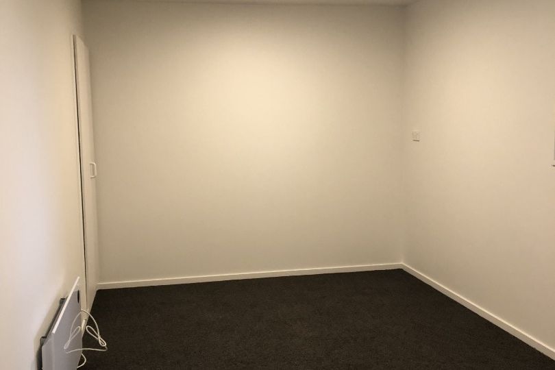Spacious four bedroom, three-storey townhouse! - Bild 2