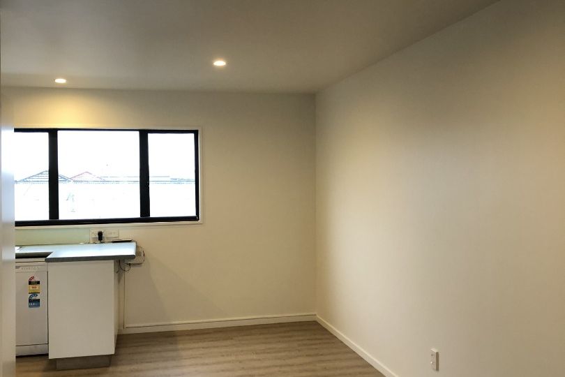 Spacious four bedroom, three-storey townhouse! - Bild 5