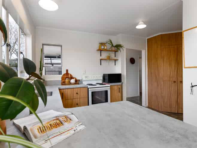 9 Bary Street, Springlands