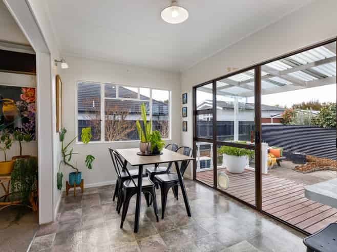 9 Bary Street, Springlands
