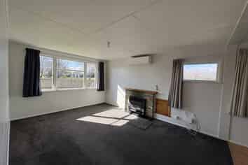66 New York Street, Martinborough