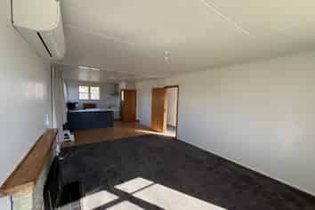 66 New York Street, Martinborough