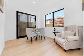 15 Star Cross Road, Karaka