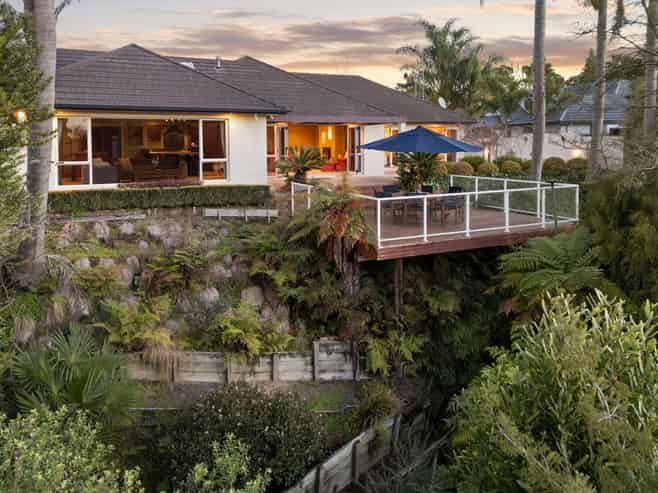 8 Te Puroa Place, Huntington