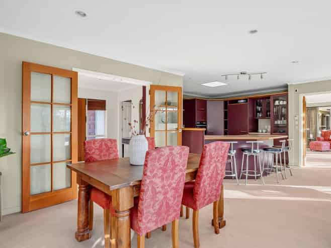 8 Te Puroa Place, Huntington