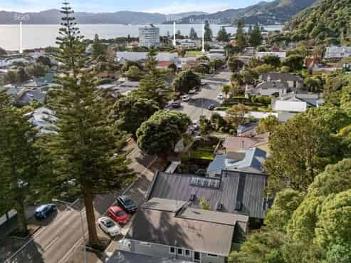 225 Muritai Road, Eastbourne