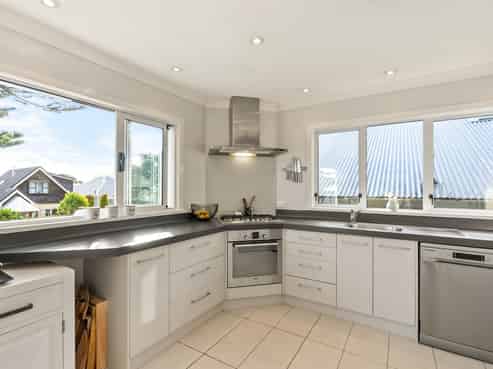 225 Muritai Road, Eastbourne