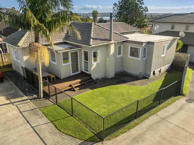 150 Bayswater Avenue, Bayswater