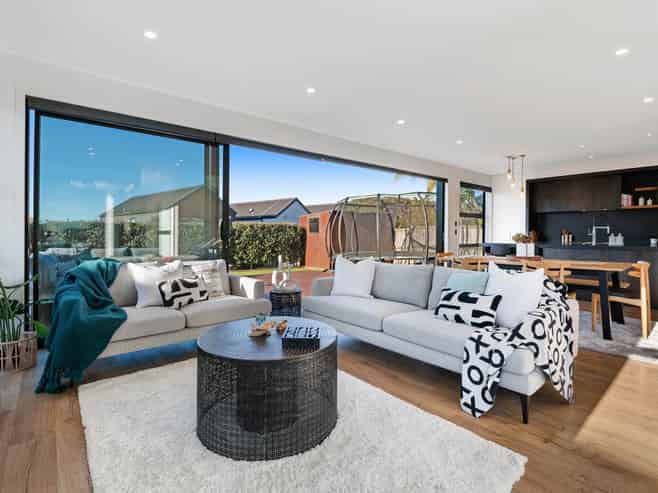 66 Colonial Drive, Millwater