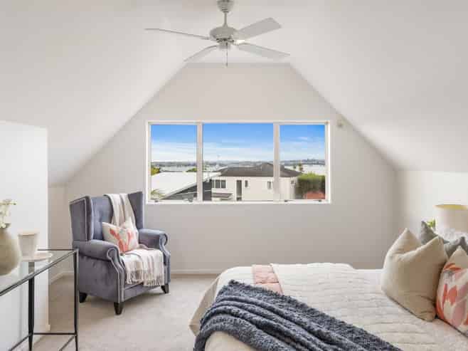 2/142 Riddell Road, Glendowie