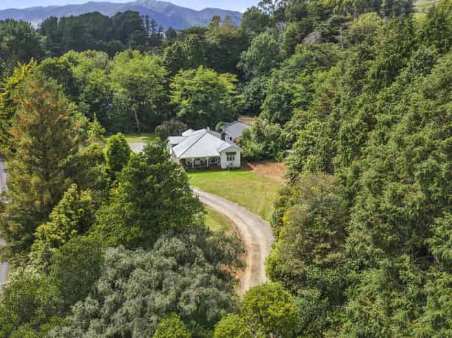 1 Takapari Road, Pohangina