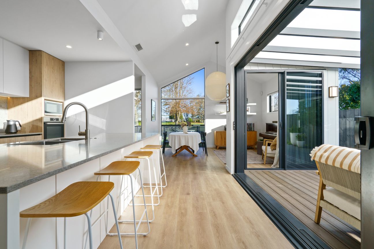 Designer Living with Parkside Views - Bild 3