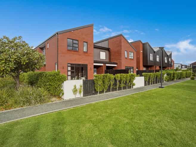 2 Whakatere Lane, Hobsonville
