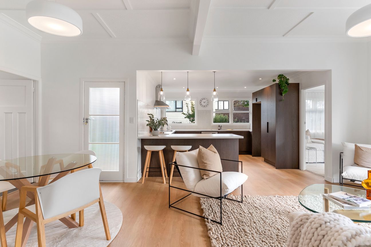 Exceptionally Charming - Vaade 3