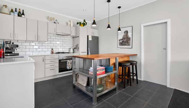231 Muritai Road, Eastbourne