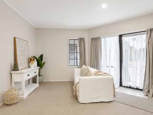 15/166 Waihi Road, Judea