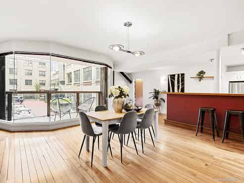 8I Egmont Street, Te Aro