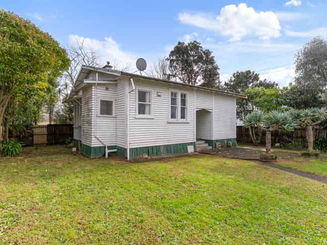 50 Woodglen Road, Glen Eden