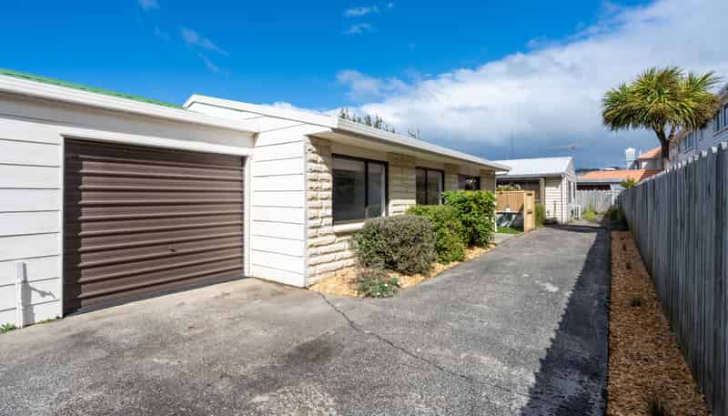 8B Grove Street, Saint Kilda