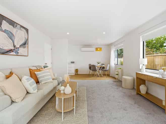 8B Grove Street, Saint Kilda