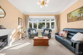 64 Totara Crescent, Woburn