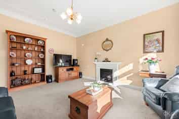 64 Totara Crescent, Woburn