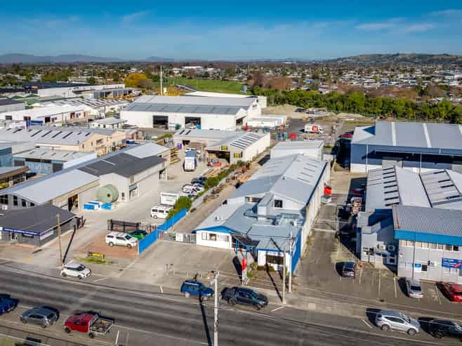 Owner Occupier Opportunity with Income