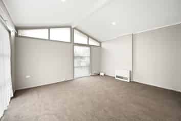 11 Read Place, Chartwell