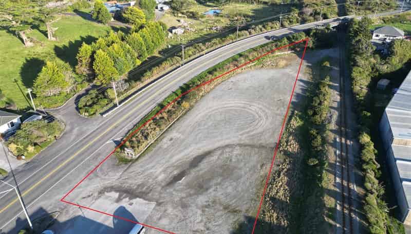 250 Main South Road, Paroa