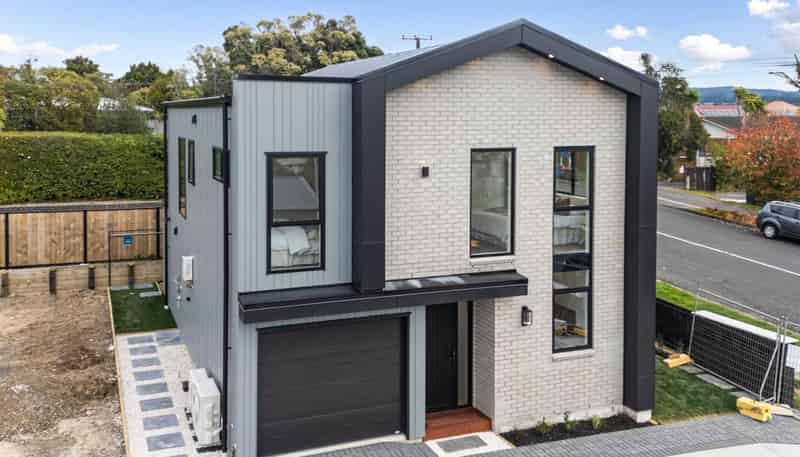 57A McLeod Road, Te Atatu South