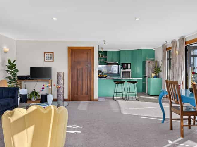 243 Emerson Street, Napier Central