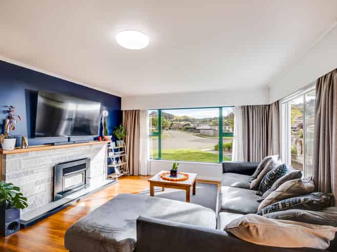 16 Surrey Street, Taradale