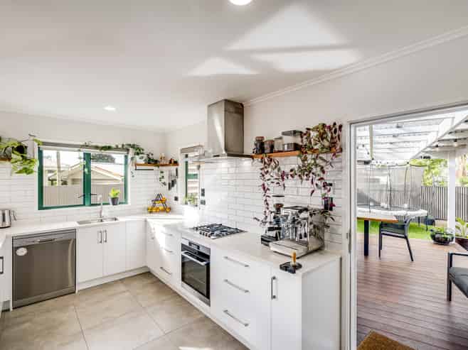 16 Surrey Street, Taradale