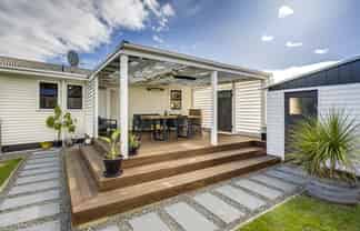16 Surrey Street, Taradale