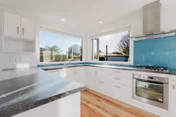 59 Fenwick Crescent, Hillcrest