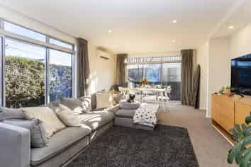 81 Canon Street , Saint Albans