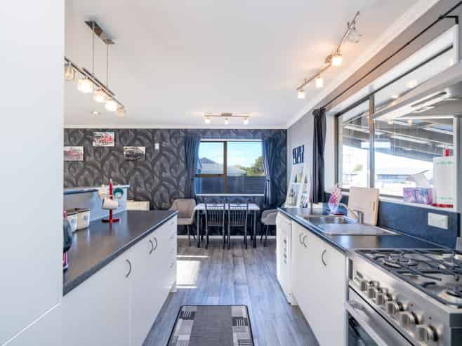 64 Oreti Street, Kingswell