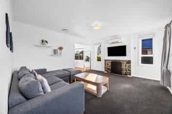 156 Springs Road, Hornby