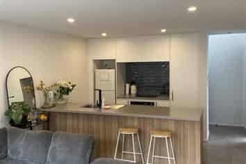 8/461 Manchester Street, Saint Albans