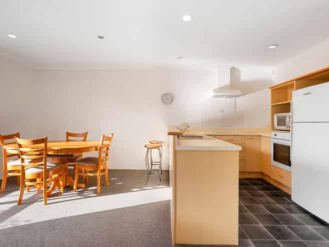 2 Regents Park Place, Westgate