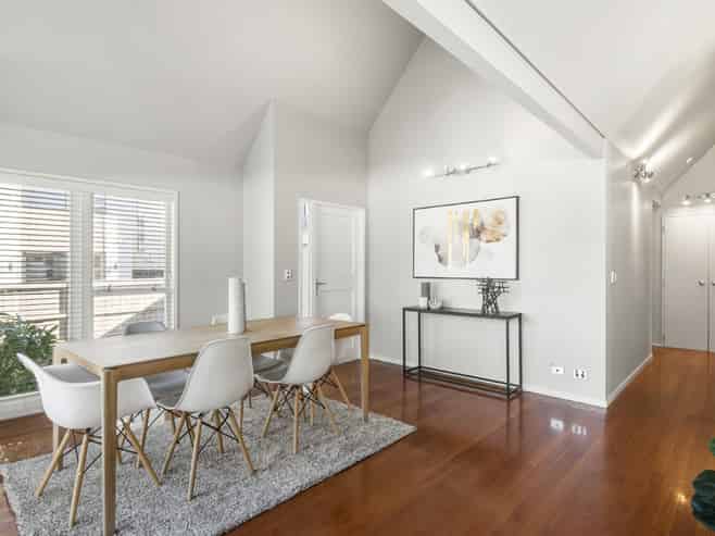 2/68 Norwood Road, Bayswater