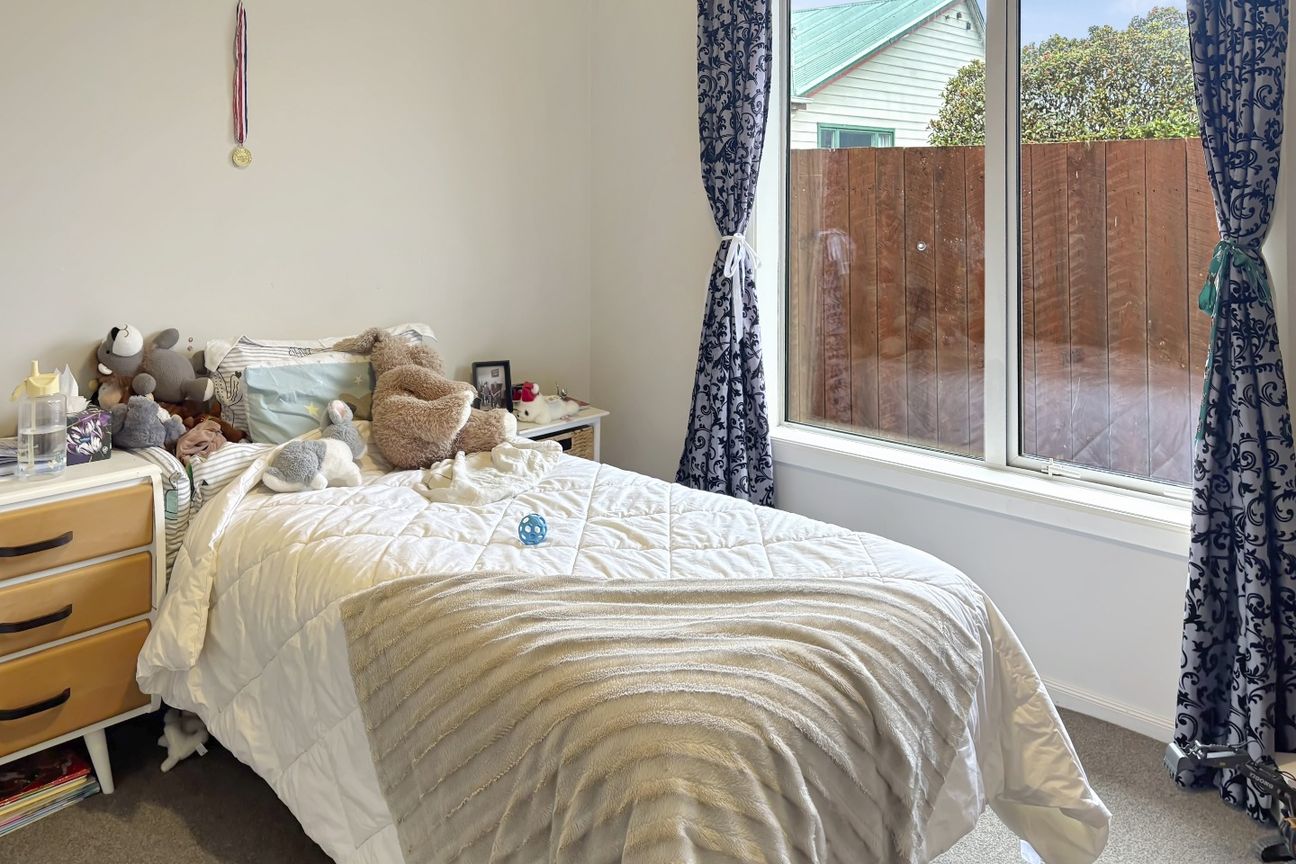 Stylish and Comfortable 3-Bedroom Living - Fler