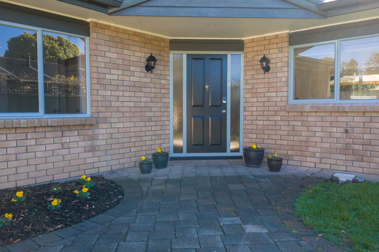 Private, Practical and Perfectly Positioned – pohled 6