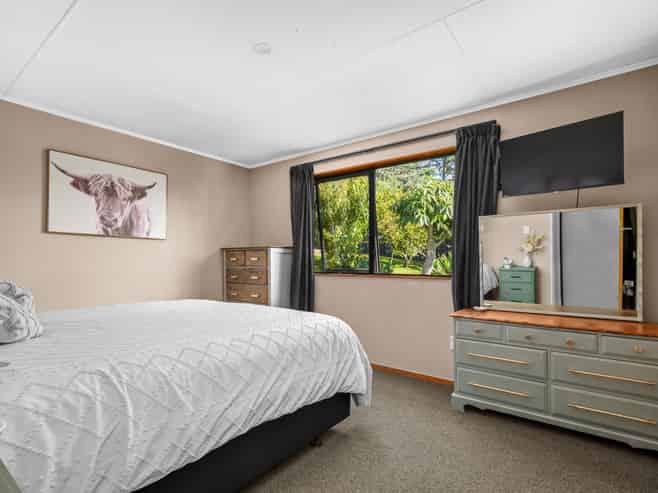 6A Lanes Road, Alexandra