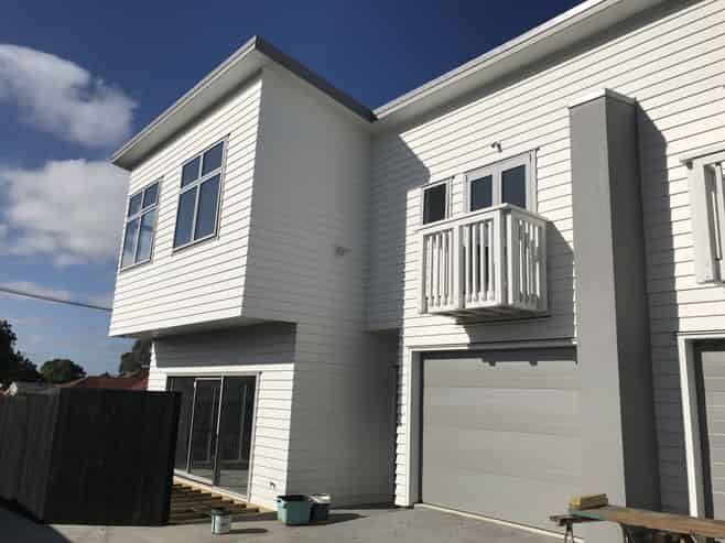 11b Holland Avenue, Point England