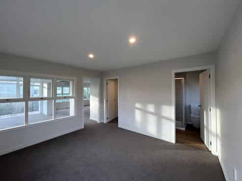 33 Wharerangi Road, Tamatea
