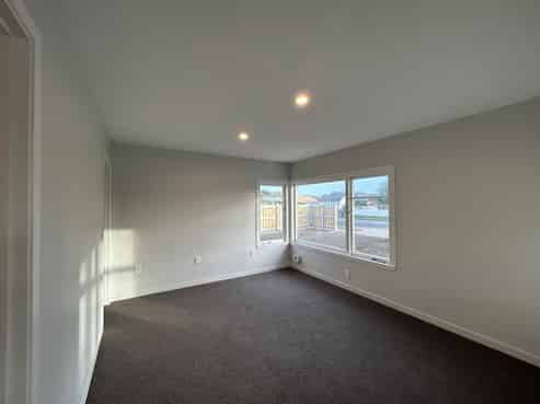 33 Wharerangi Road, Tamatea