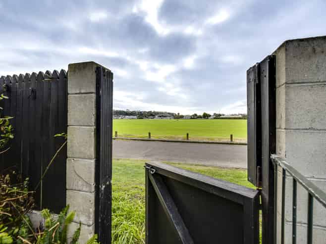 57a McDonald Street, Napier South