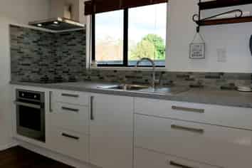 3a Dale Rd, Raumati South